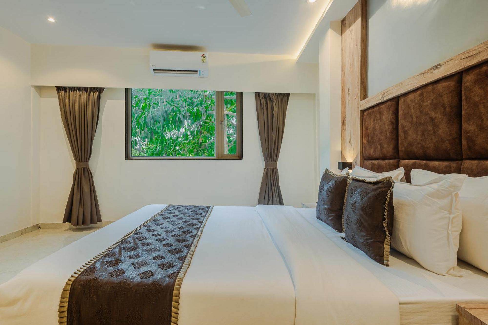 Hotel Silver Park มุมไบ ภายนอก รูปภาพ