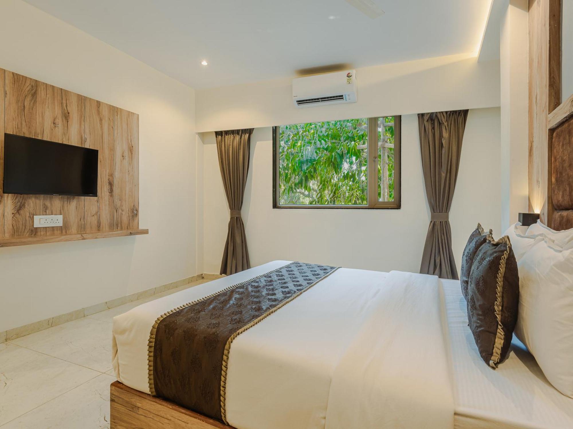 Hotel Silver Park มุมไบ ภายนอก รูปภาพ